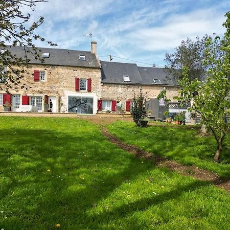 La Maison Du Mesnil Villa Barbery Bagian luar foto